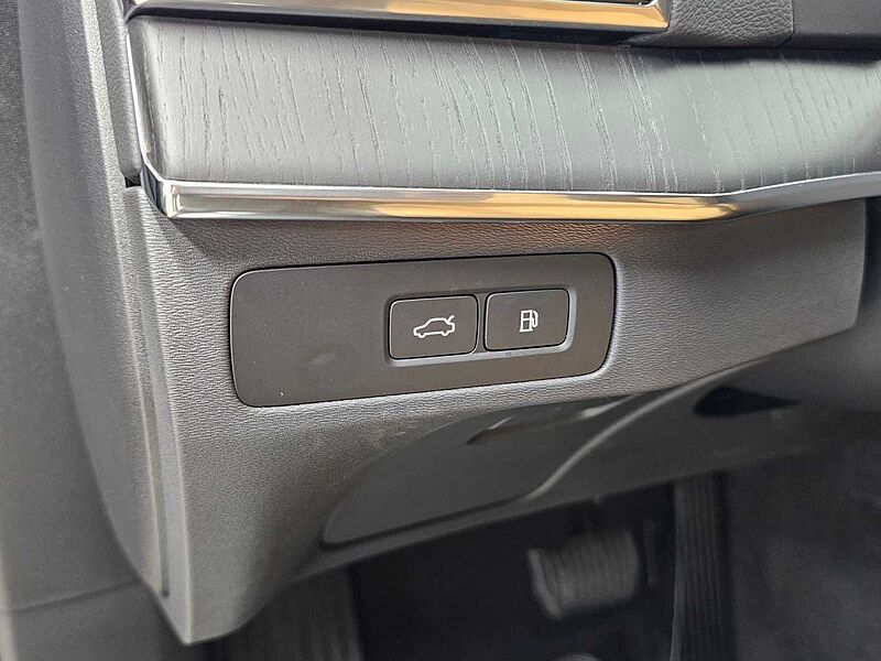 Volvo Recharge Ultimate, T8 AWD 플러그-인 하이브리드, 전기/가솔린, 브라이트, 7 좌석