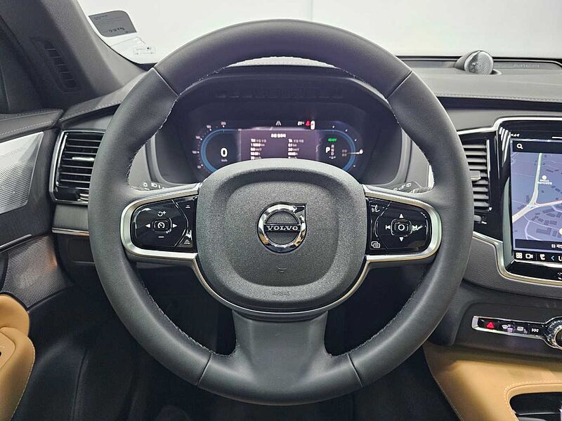 Volvo Recharge Ultimate, T8 AWD 플러그-인 하이브리드, 전기/가솔린, 브라이트, 7 좌석