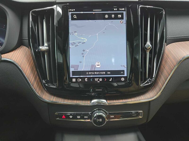 Volvo  Ultra, B5 AWD 마일드 하이브리드, 가솔린, 브라이트