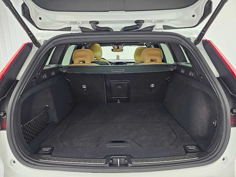 Volvo  Ultimate, B5 AWD 마일드 하이브리드, 가솔린, 브라이트