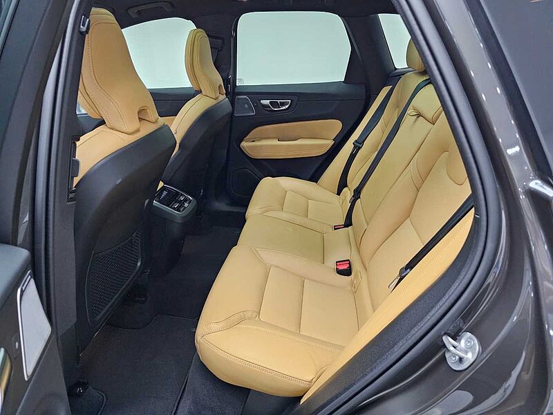 Volvo  Ultra, B6 AWD 마일드 하이브리드, 가솔린, 브라이트