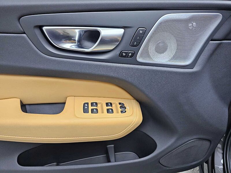 Volvo  Ultra, B6 AWD 마일드 하이브리드, 가솔린, 브라이트