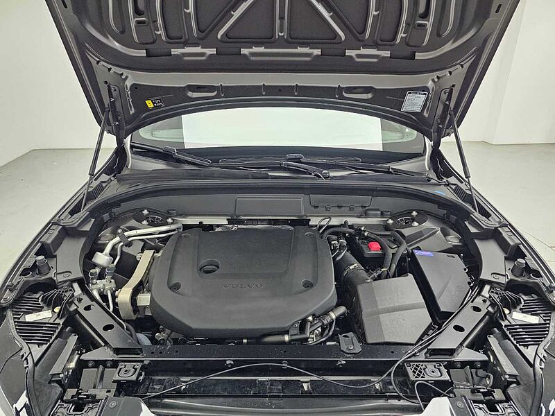 Volvo  Ultra, B6 AWD 마일드 하이브리드, 가솔린, 브라이트