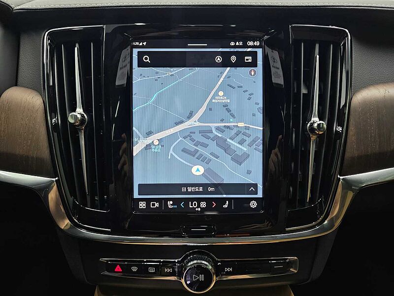 Volvo  Ultra, B5 마일드 하이브리드, 가솔린, 브라이트