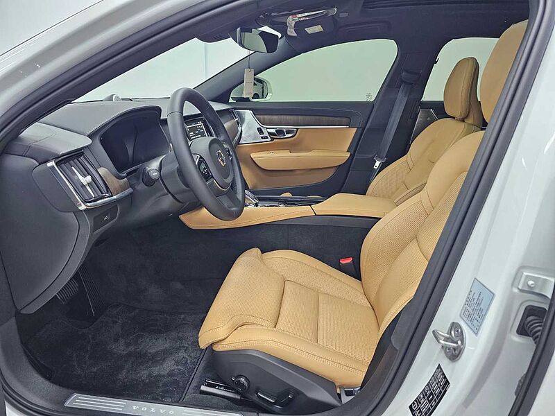 Volvo  Ultra, B5 마일드 하이브리드, 가솔린, 브라이트