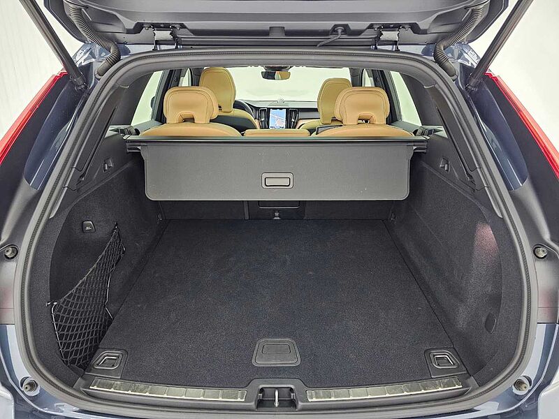 Volvo Ultra, B6 AWD 마일드 하이브리드, 가솔린, 브라이트