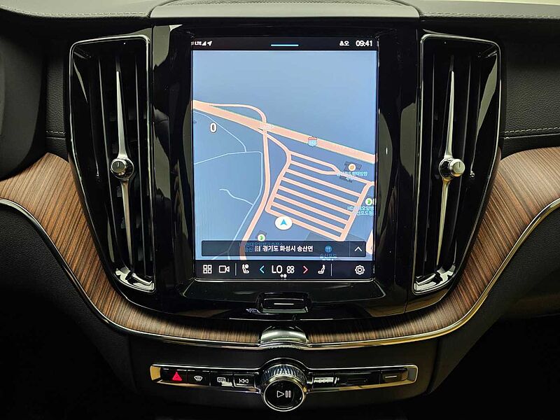 Volvo Ultra, B6 AWD 마일드 하이브리드, 가솔린, 브라이트