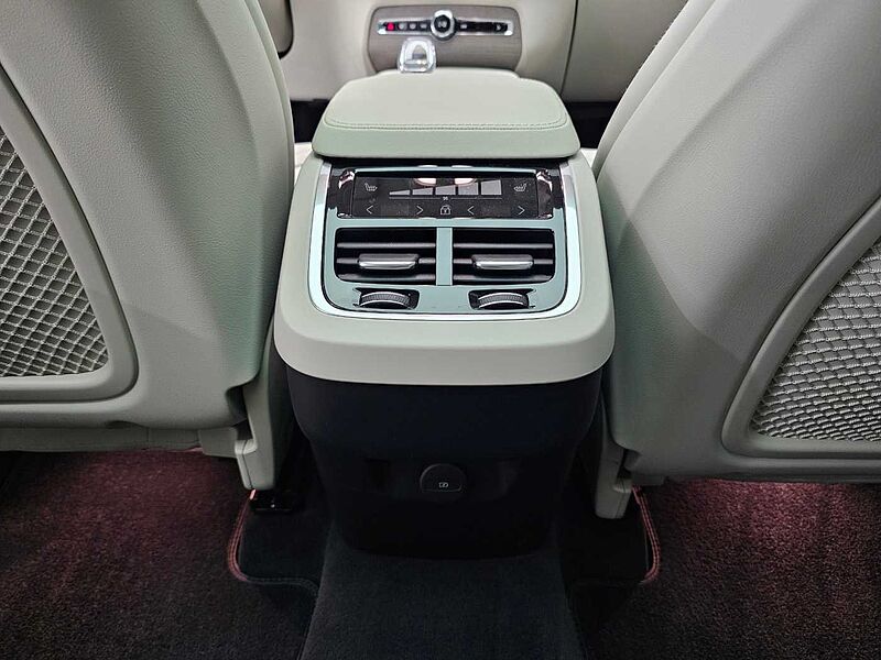 Volvo  Ultra, B6 AWD 마일드 하이브리드, 가솔린, 브라이트, 7 좌석