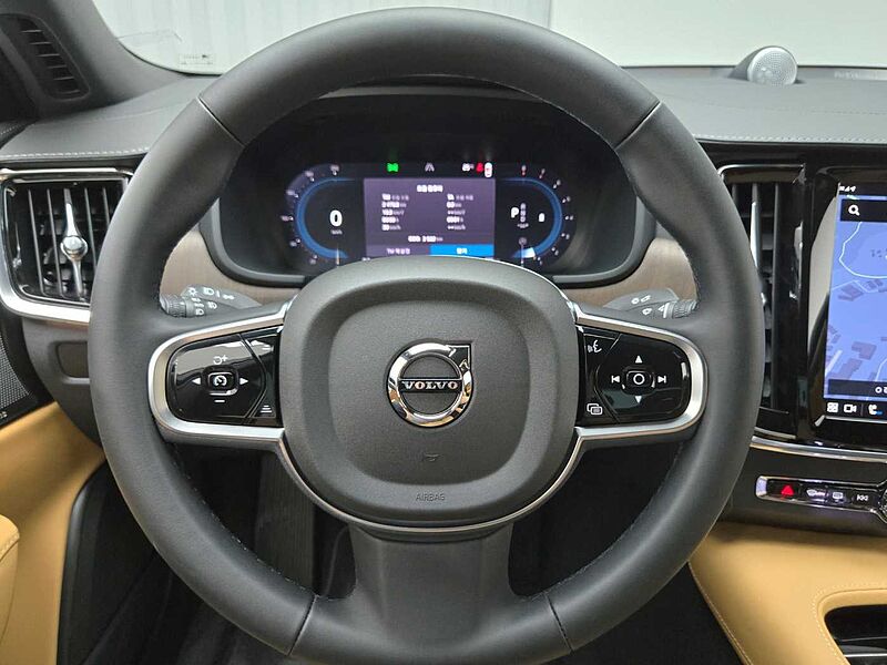 Volvo  Ultra, B5 마일드 하이브리드, 가솔린, 브라이트