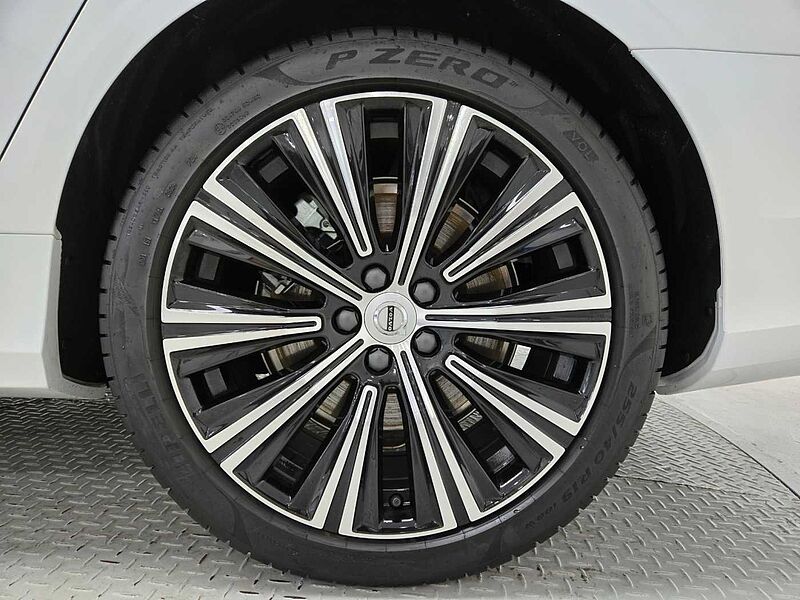 Volvo  Ultra, B5 마일드 하이브리드, 가솔린, 브라이트