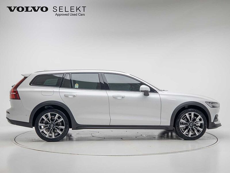 Volvo Ultra, B5 AWD 마일드 하이브리드, 가솔린, 브라이트