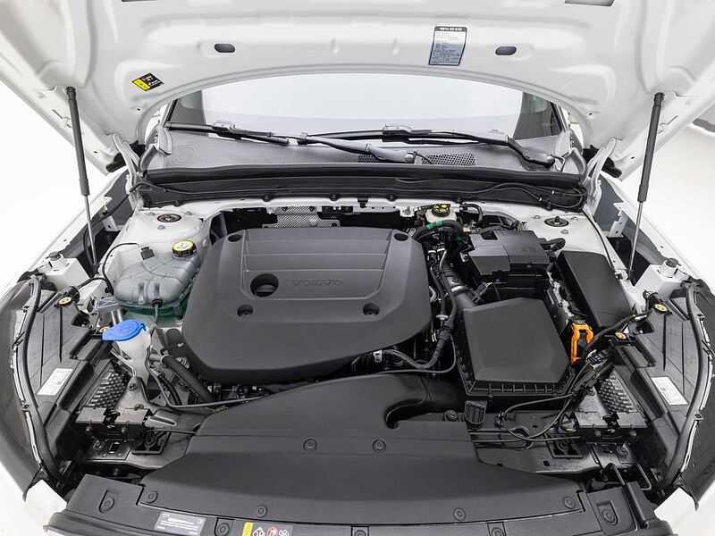 Volvo Ultra, B4 AWD 마일드 하이브리드, 가솔린, 브라이트