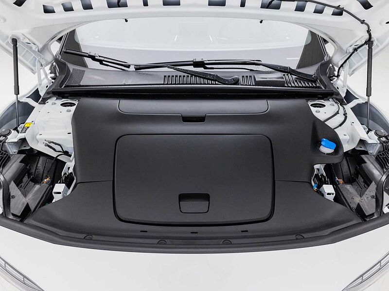 Volvo  Ultra, Single Motor Extended Range, 전기