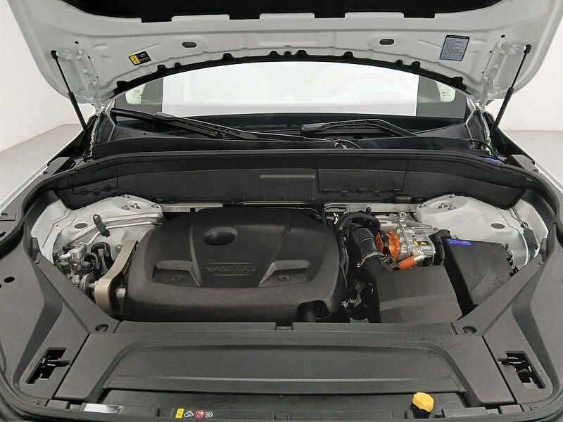 Volvo Ultra, T8 AWD 플러그-인 하이브리드, 전기/가솔린, 브라이트, 7 좌석