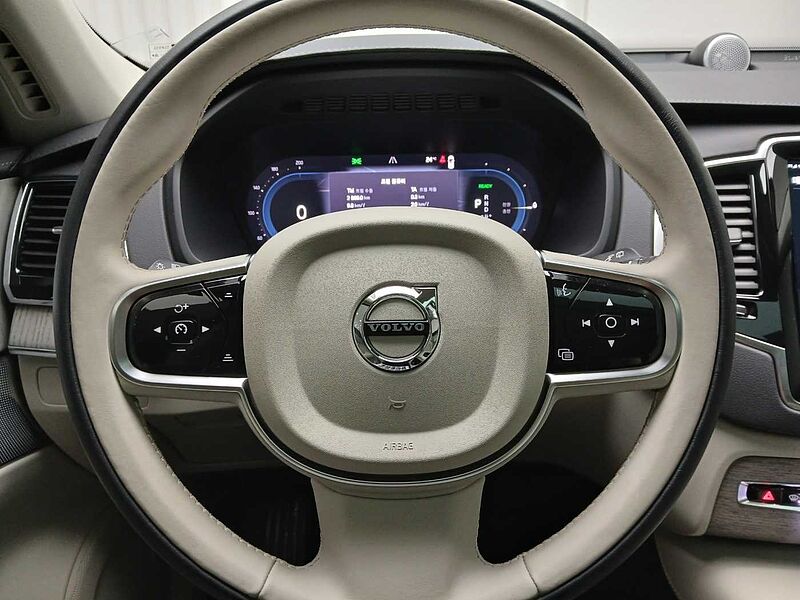 Volvo Ultra, T8 AWD 플러그-인 하이브리드, 전기/가솔린, 브라이트, 7 좌석