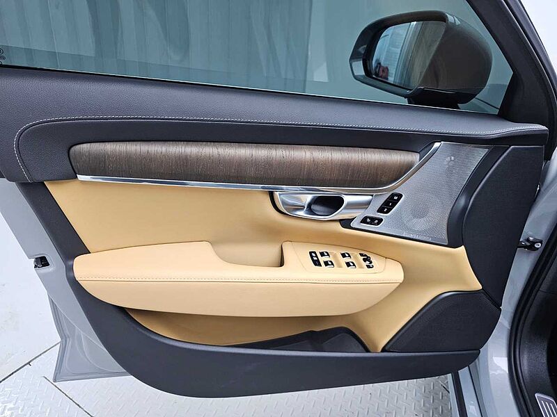 Volvo  Ultimate, B5 마일드 하이브리드, 가솔린, 브라이트