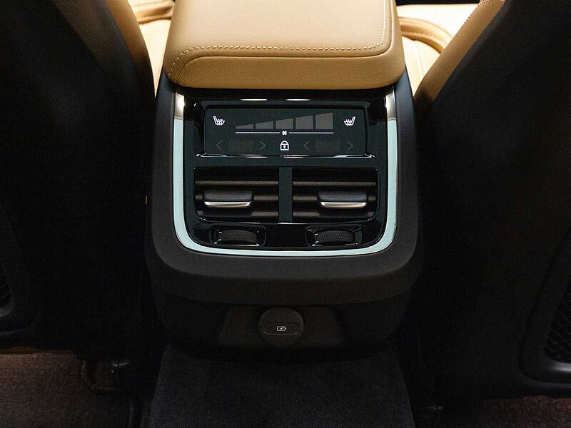 Volvo  Ultra, B5 AWD 마일드 하이브리드, 가솔린, 브라이트