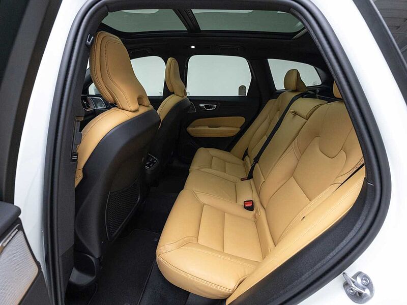 Volvo Ultra, B5 AWD 마일드 하이브리드, 가솔린, 브라이트