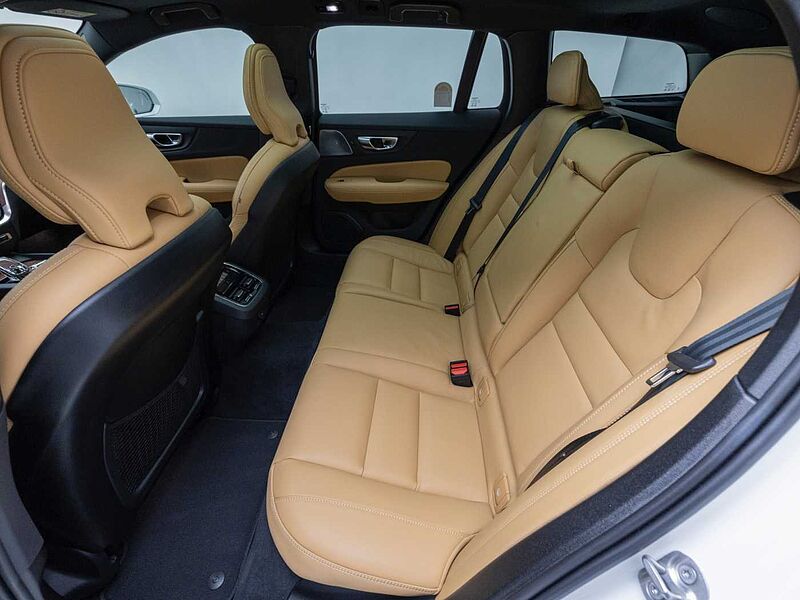 Volvo Ultra, B5 AWD 마일드 하이브리드, 가솔린, 브라이트