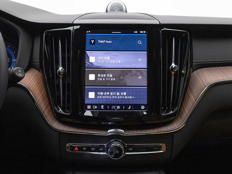 Volvo  Ultra, T8 AWD 플러그-인 하이브리드, 전기/가솔린, 브라이트