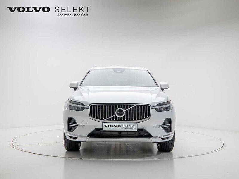 Volvo  Ultra, T8 AWD 플러그-인 하이브리드, 전기/가솔린, 브라이트