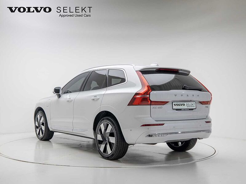 Volvo  Ultra, T8 AWD 플러그-인 하이브리드, 전기/가솔린, 브라이트