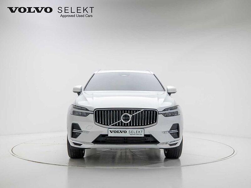 Volvo  Ultra, T8 AWD 플러그-인 하이브리드, 전기/가솔린, 브라이트