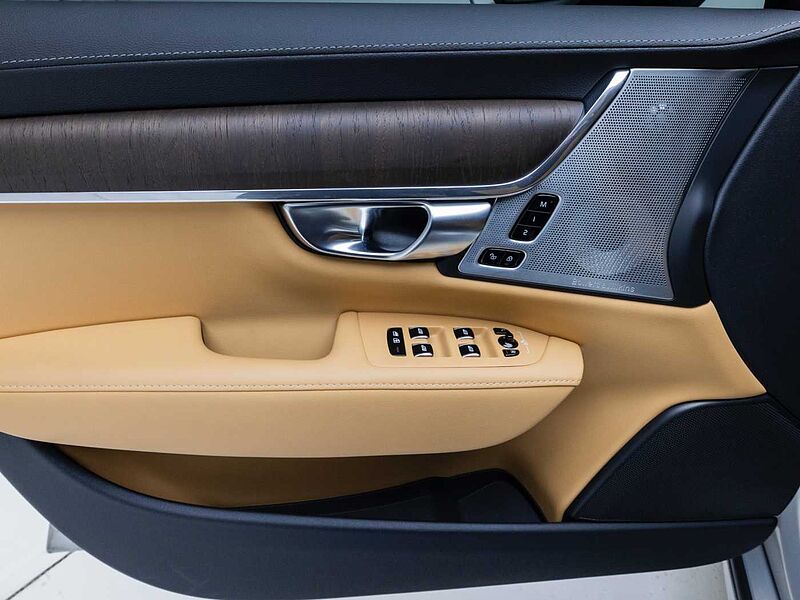 Volvo  Ultimate, B5 마일드 하이브리드, 가솔린, 브라이트