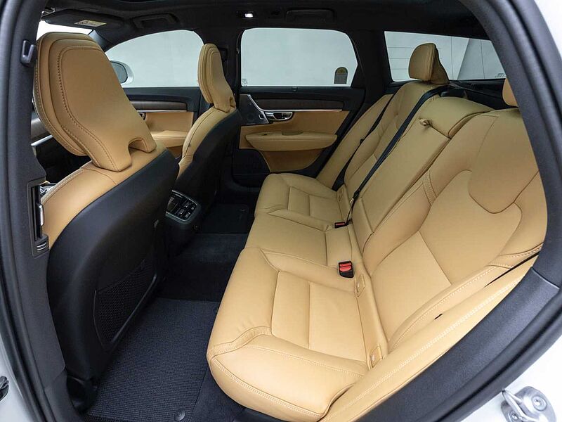 Volvo  Ultra, B5 AWD 마일드 하이브리드, 가솔린, 브라이트