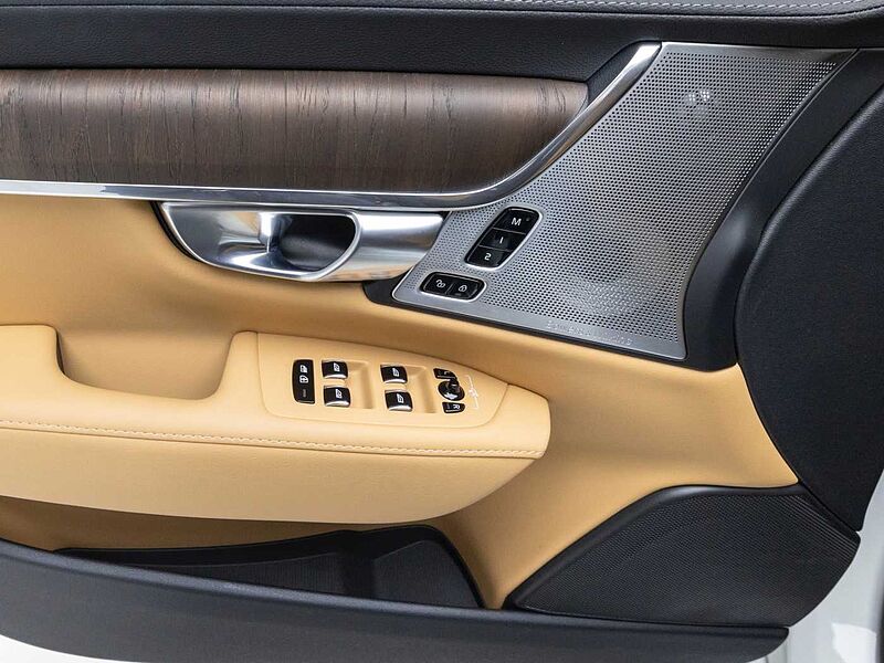 Volvo  Ultimate, B5 마일드 하이브리드, 가솔린, 브라이트