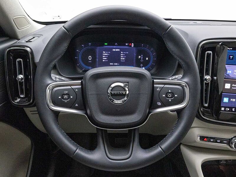 Volvo  Ultra, B4 AWD 마일드 하이브리드, 가솔린, 브라이트