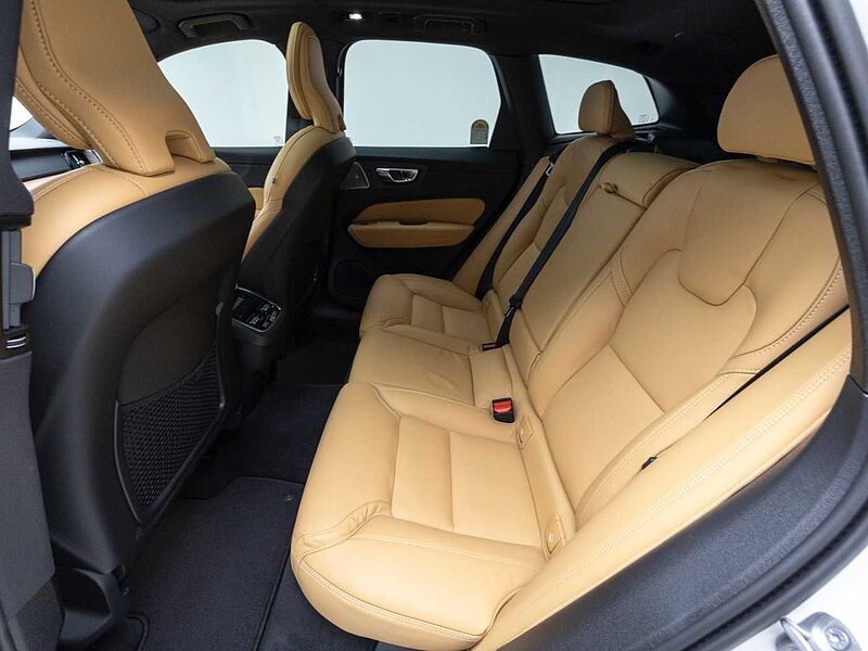 Volvo Ultra, B6 AWD 마일드 하이브리드, 가솔린, 브라이트