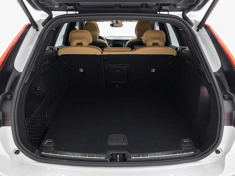 Volvo Ultra, B6 AWD 마일드 하이브리드, 가솔린, 브라이트