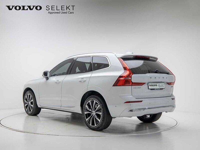 Volvo Ultra, B6 AWD 마일드 하이브리드, 가솔린, 브라이트