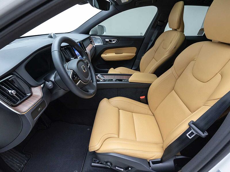 Volvo Ultra, B6 AWD 마일드 하이브리드, 가솔린, 브라이트