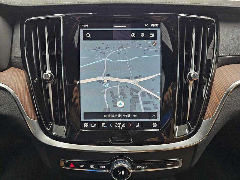 Volvo  Ultra, B5 AWD 마일드 하이브리드, 가솔린, 브라이트