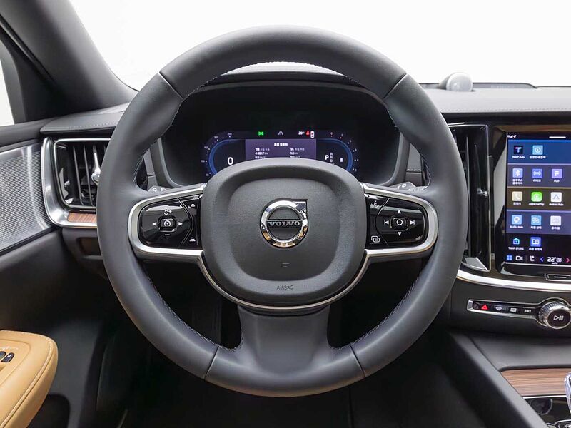 Volvo Ultimate, B5 AWD 마일드 하이브리드, 가솔린, 브라이트