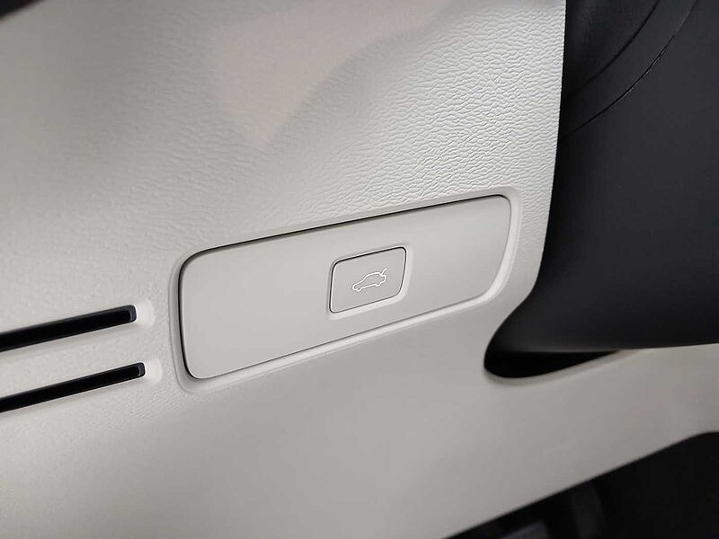 Volvo Ultra, B4 AWD 마일드 하이브리드, 가솔린, 브라이트