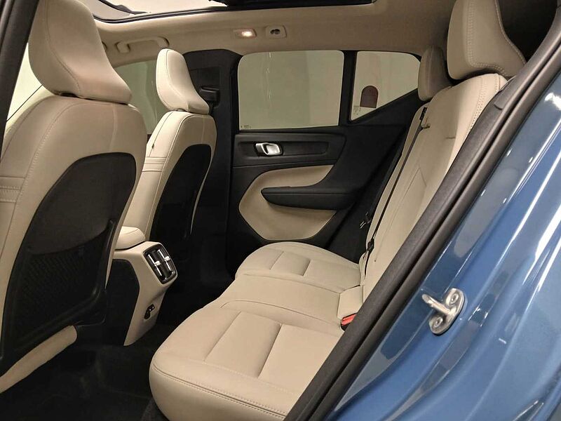 Volvo Ultra, B4 AWD 마일드 하이브리드, 가솔린, 브라이트