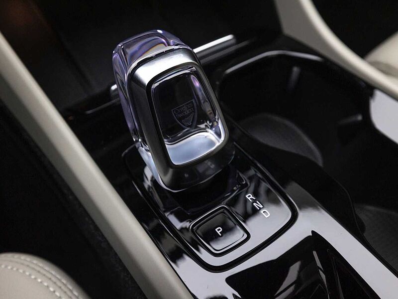 Volvo Ultra, B4 AWD 마일드 하이브리드, 가솔린, 브라이트