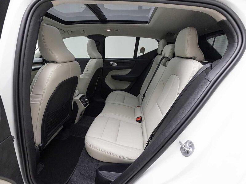 Volvo  Ultra, B4 AWD 마일드 하이브리드, 가솔린, 브라이트