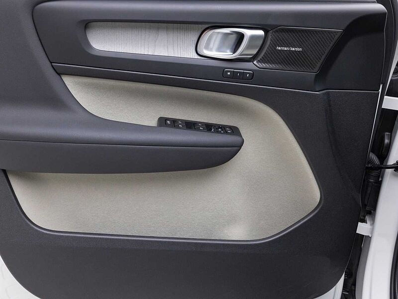 Volvo  Ultra, B4 AWD 마일드 하이브리드, 가솔린, 브라이트