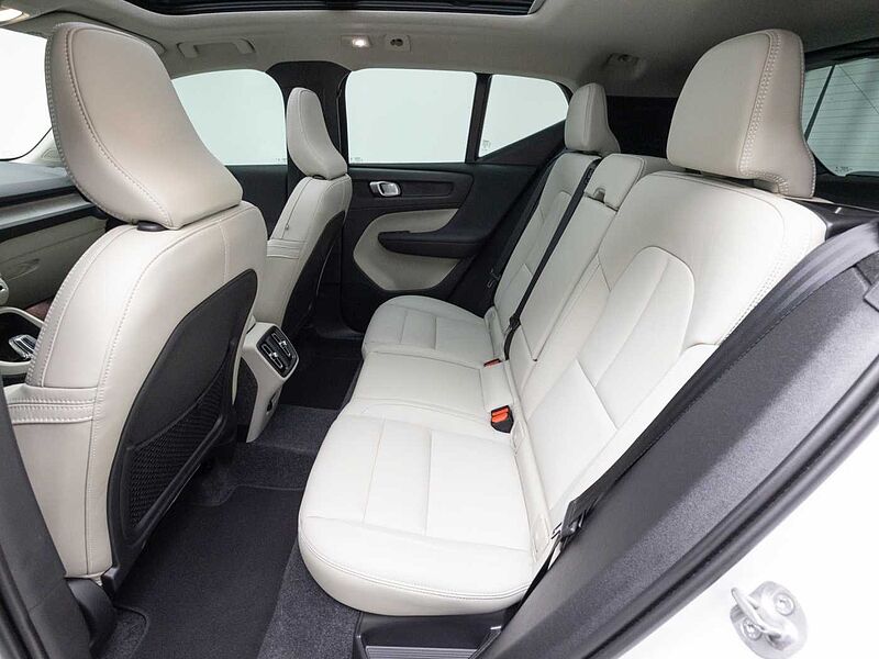 Volvo  Ultra, B4 AWD 마일드 하이브리드, 가솔린, 브라이트