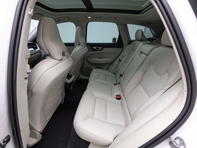 Volvo  Ultra, B5 AWD 마일드 하이브리드, 가솔린, 다크