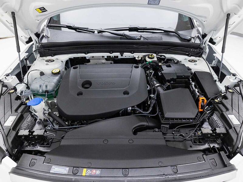 Volvo Ultra, B4 AWD 마일드 하이브리드, 가솔린, 브라이트