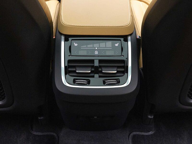 Volvo  Ultra, B6 AWD 마일드 하이브리드, 가솔린, 브라이트, 7 좌석