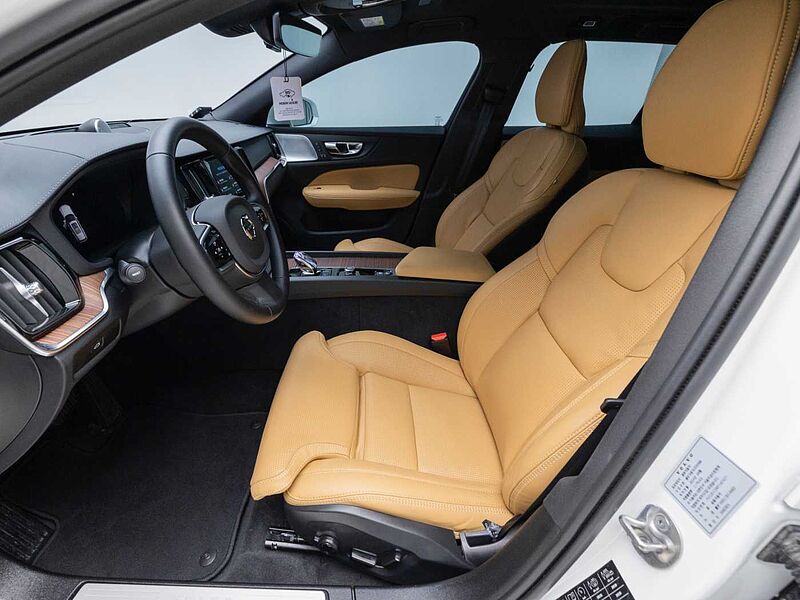 Volvo  Ultimate, B5 AWD 마일드 하이브리드, 가솔린, 브라이트