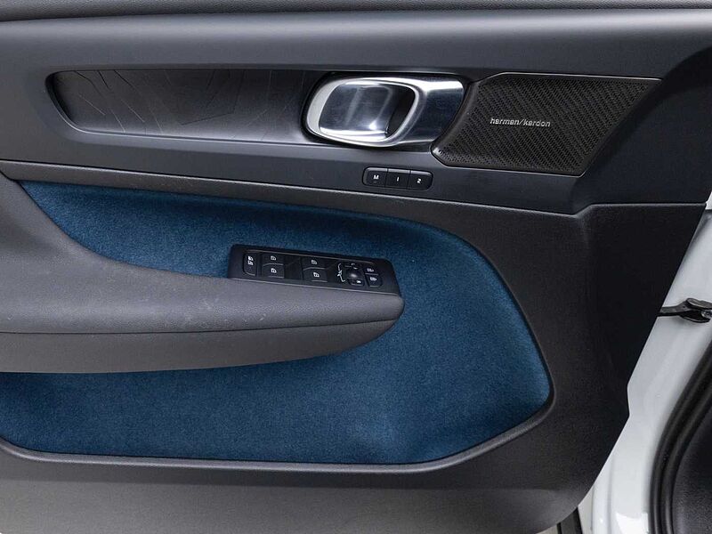 Volvo  Recharge Ultimate, Twin Motor, 전기