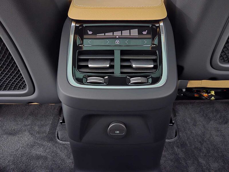 Volvo  Recharge Ultimate, T8 AWD 플러그-인 하이브리드, 전기/가솔린, 브라이트, 7 좌석