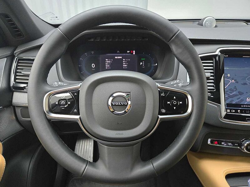 Volvo  Recharge Ultimate, T8 AWD 플러그-인 하이브리드, 전기/가솔린, 브라이트, 7 좌석